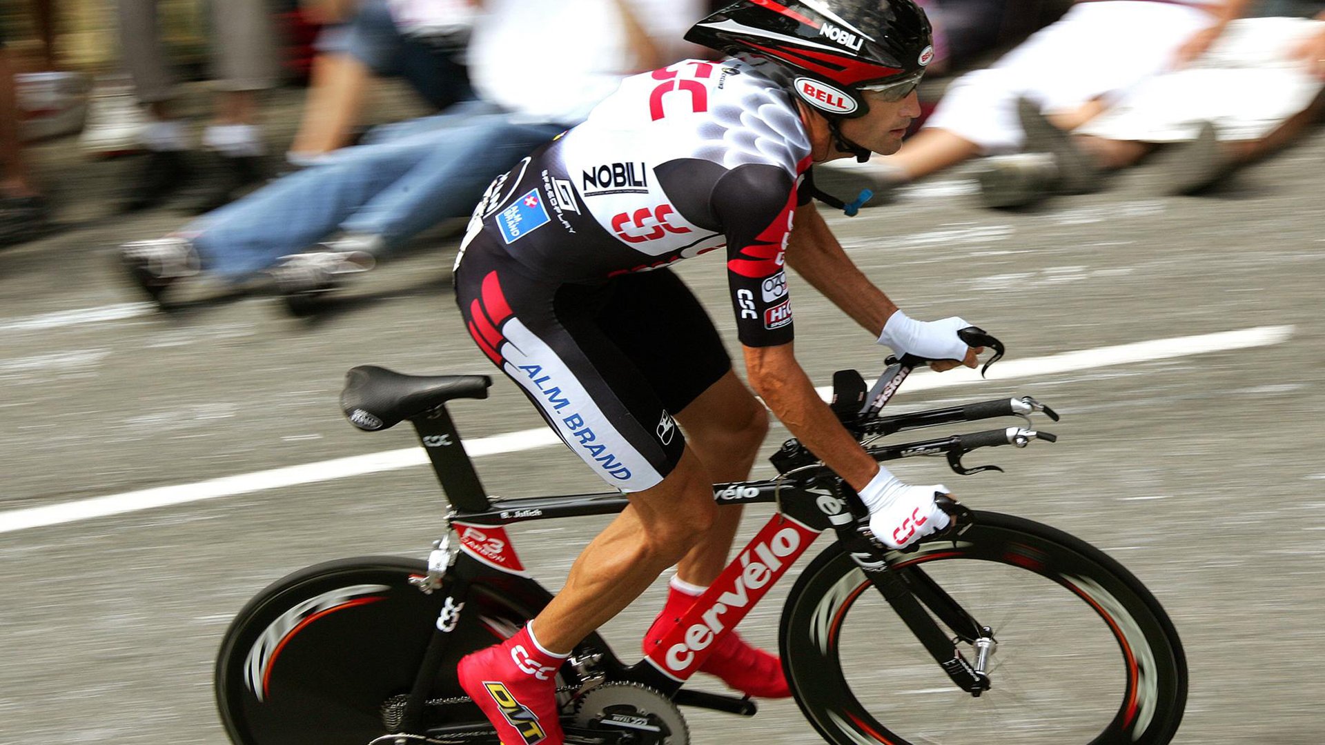 东契奇压哨绝杀独行侠西部格局大变，曝东契奇同意5年2.07亿续约独行侠